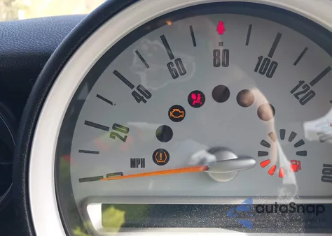 2009 Mini Cooper S z USA, uszkodzony, nr VIN WMWMF73579TW81718